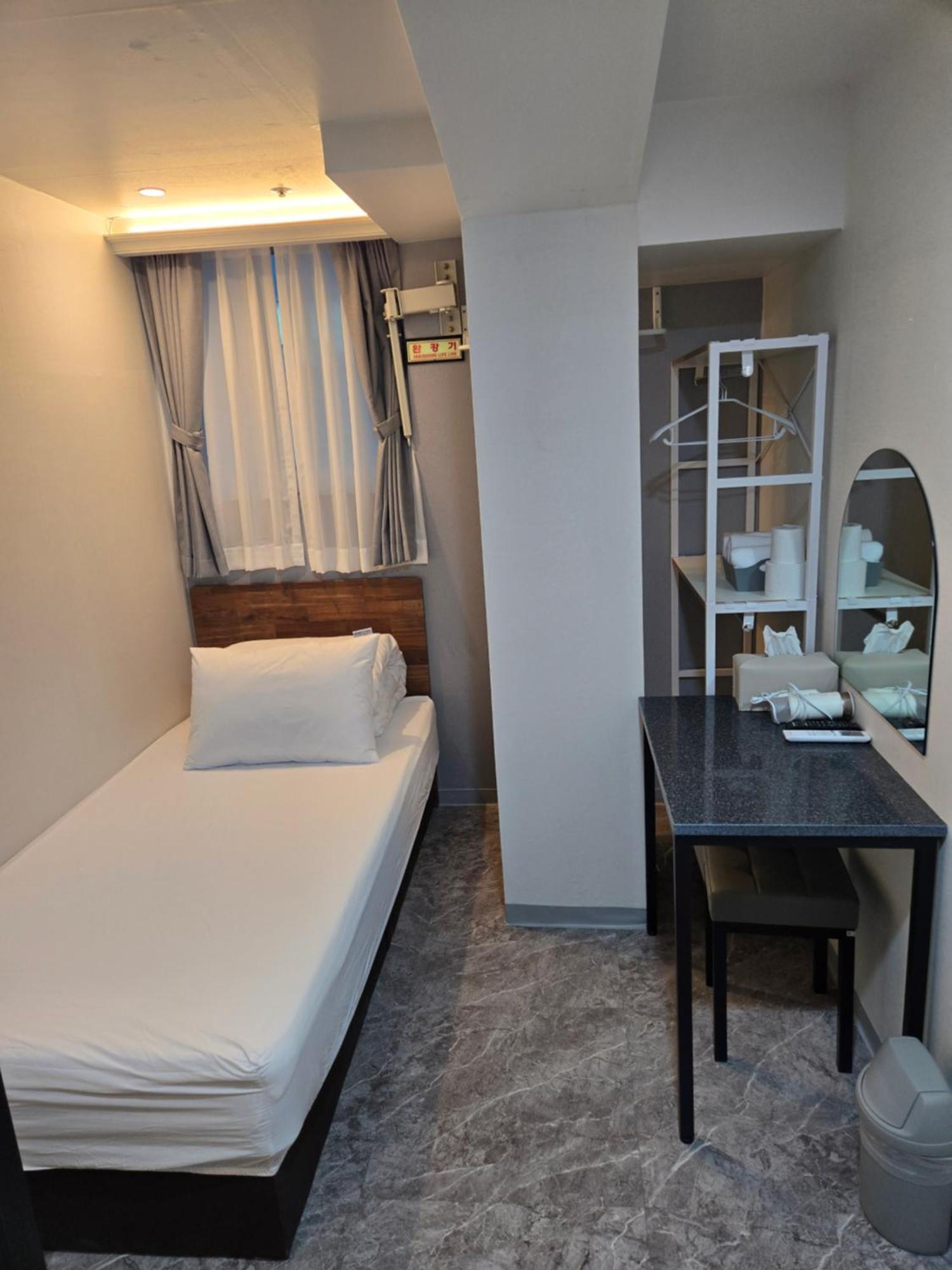 K-Stay Guesthouse Dongdaemun Seoul Exterior photo